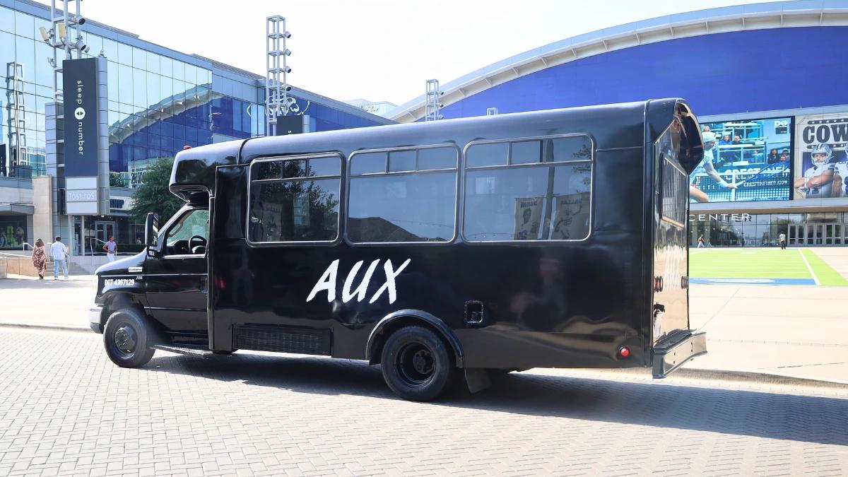 Aux Event Transportation Supports Seamless Group Travel