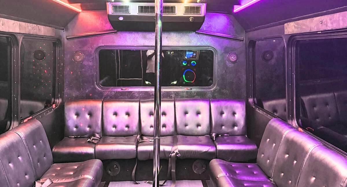 Special Occasions service — Aux Rideshare