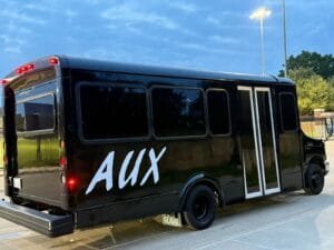 Aux-Party-Bus