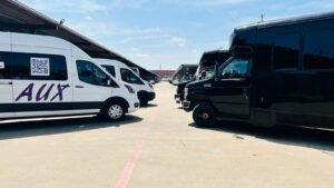 Luxury-Group-Van-and-Bus